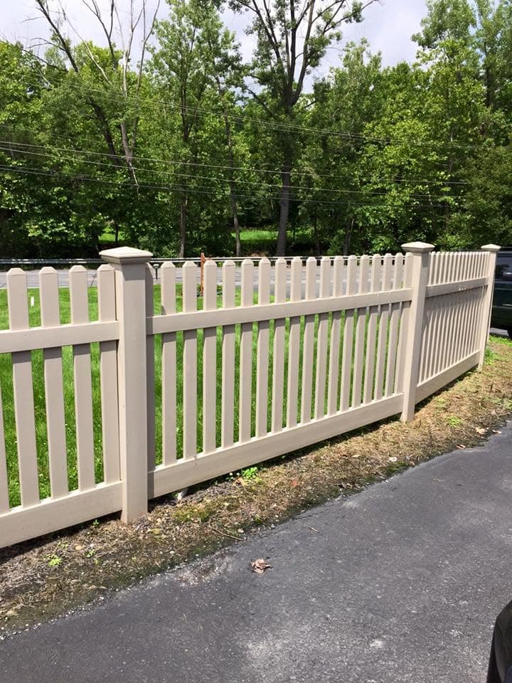Fence posts & panel sales & supply near Phillipsburg NJ